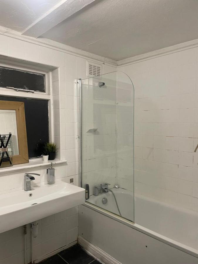 Balham, South London Spacious Guest House 5, 6 Rooms Available Zewnętrze zdjęcie